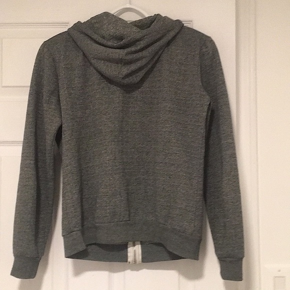 Winter hoodie. Ardene. Size US S. Grey. Used, good condition. Smoke free. - Picture 3 of 6